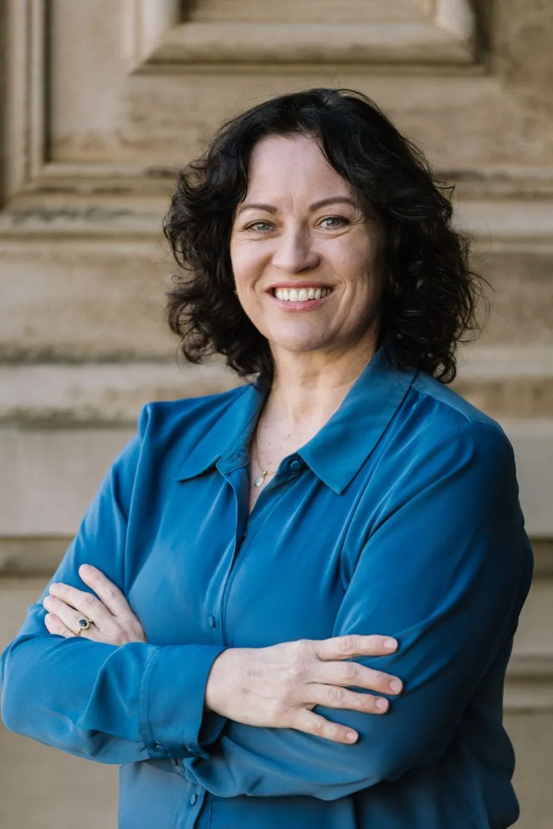 Lisa Spong